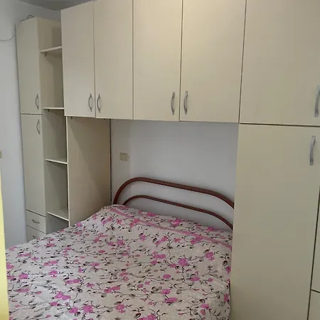 El Ii Apartamento